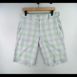 NIKE GOLF TOUR PERFORMANCE DRI-FIT SZ 32 PLAID ATHLETIC SHORTS